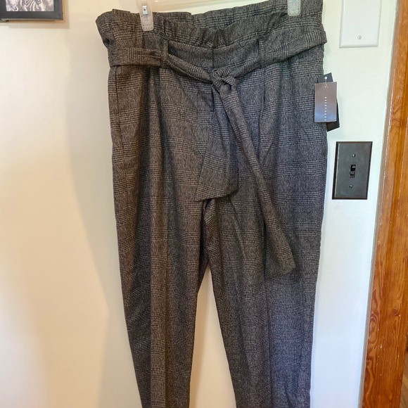 Paper Bag Crop Dress Pants - Picture 1 of 5
